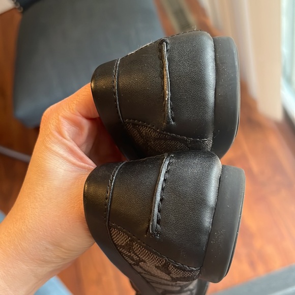 Coach Olive Signature C Jacquard Loafers - Picture 4 of 4